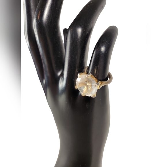 Large Faceted Solitaire Ring - Picture 4 of 7
